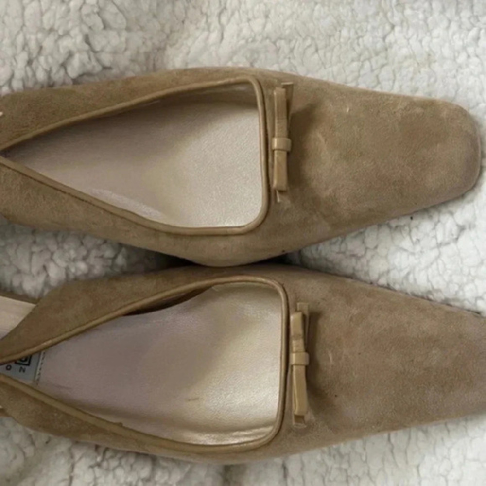 Saks Fifth Avenue Folio Tan Suede Heels … Size   11B